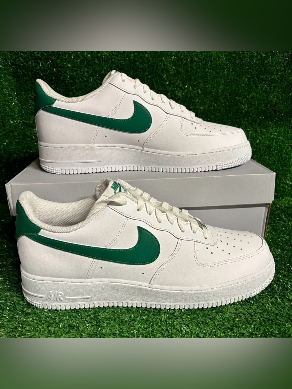 NEW Nike Air Force 1 ‘07 White Malachite Low Top Sneakers